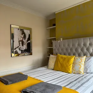 House In Lisburn Road Royaume-Uni