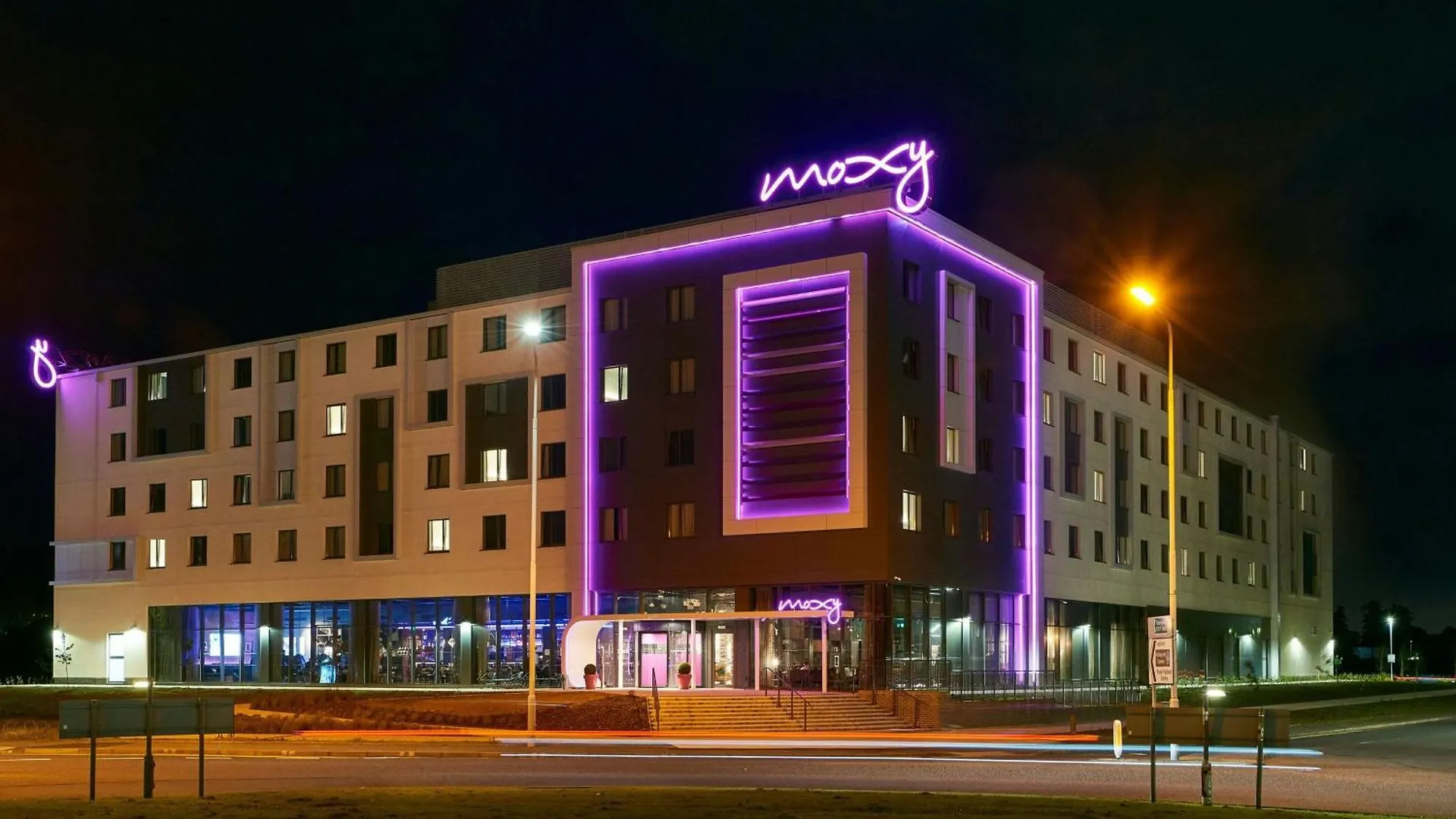 Moxy Edinburgh Airport Hotel Ingliston Storbritannien